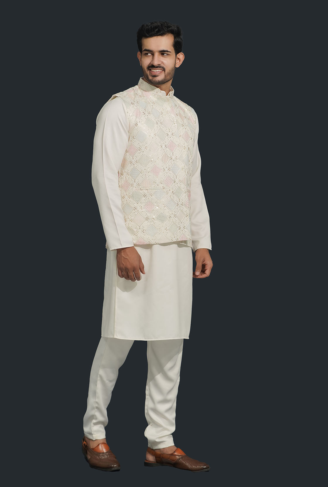 Off White Mens Kurta, Pajama & Square Sequence Jacket